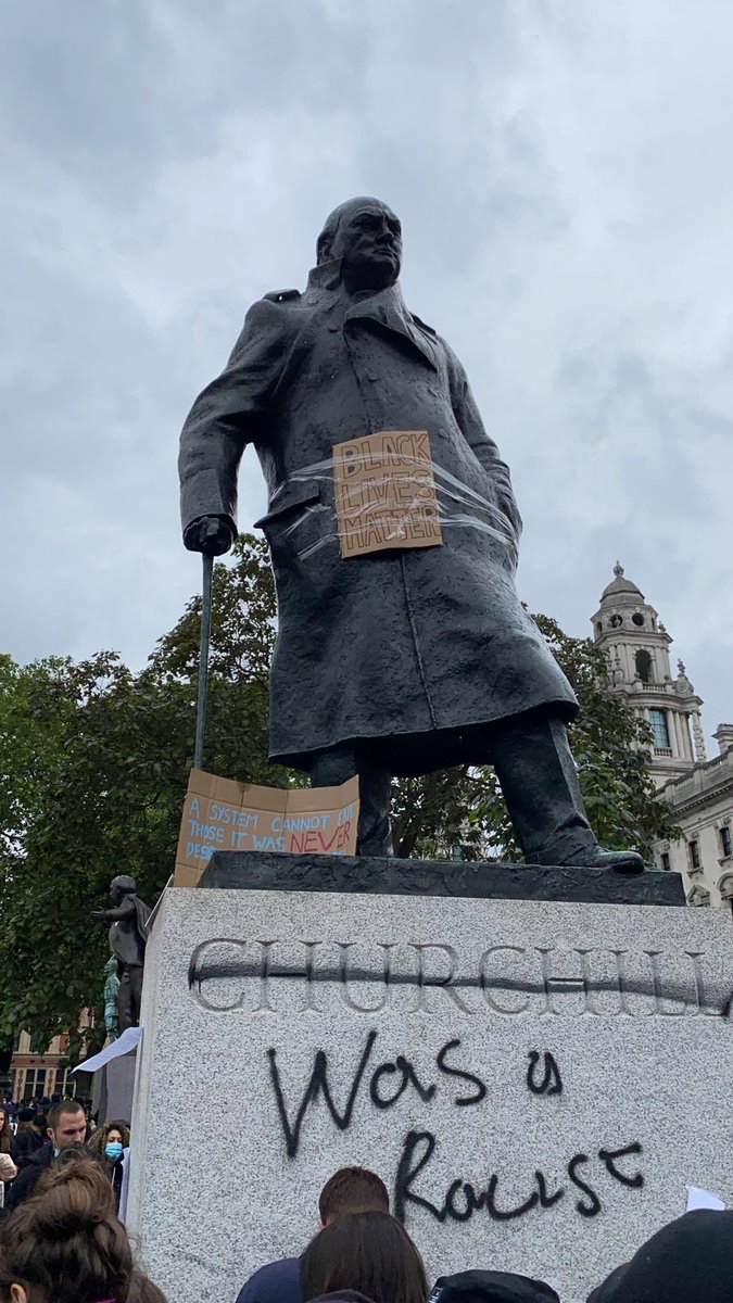 @Haryan_Glaeddyv @itaintwhiteboy @metpoliceuk @UncleSamBotski2 Was just sent this. After what we’ve seen this weekend if that statue goes down there’s a big bloody problem. If Boris doesn’t send in Police or Army it’s toast. 

@BorisJohnson @pritipatel @michaelgove  What you all gonna do?
