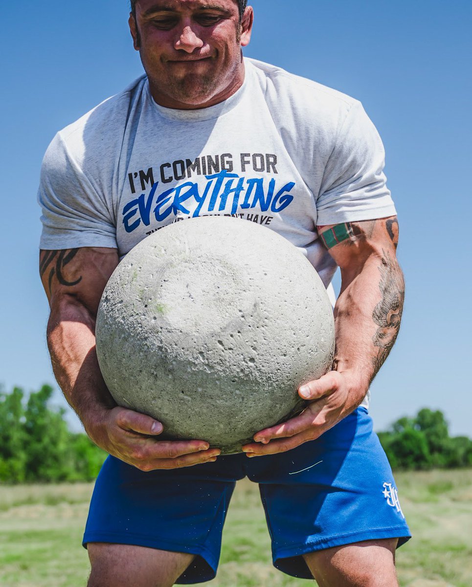 Jekyll_HYDE_App's tweet photo. Resting today or grind all day? https://t.co/rXdvtxr5fP
.
.
#adversity #blue #everydamnthing #strongman #powerlifting #bodybuilding #sunday #stone #stones ##motivation #fitness #functionalfitness #openfield #outdoors #health #yoga #deadlift https://t.co/ON3rNgaSKq