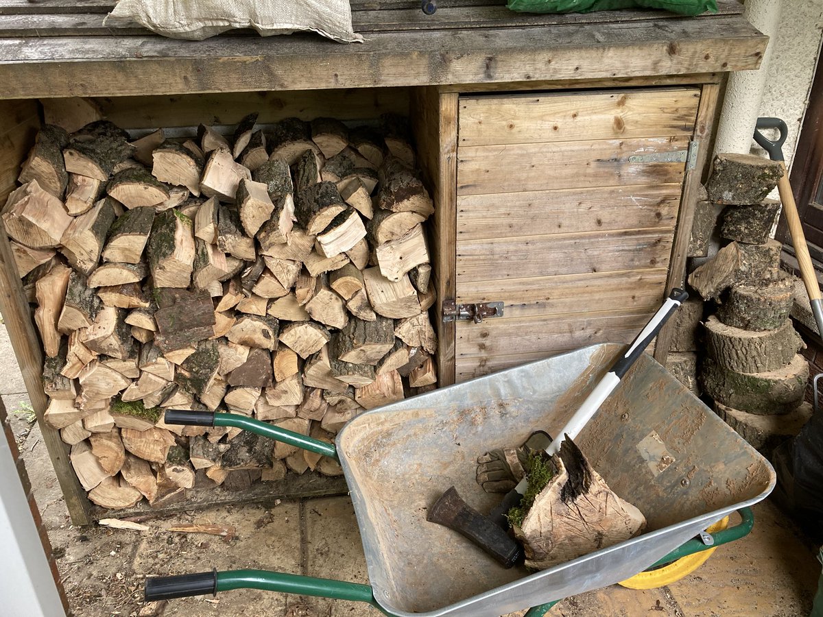 MrRJEgan's tweet photo. Day off work today. Decided to stock up for next winter. A very therapeutic way to spend an afternoon, especially after a pretty stressful fortnight (all fell naturally) #LockdownLogs https://t.co/9oiTYMRqFp