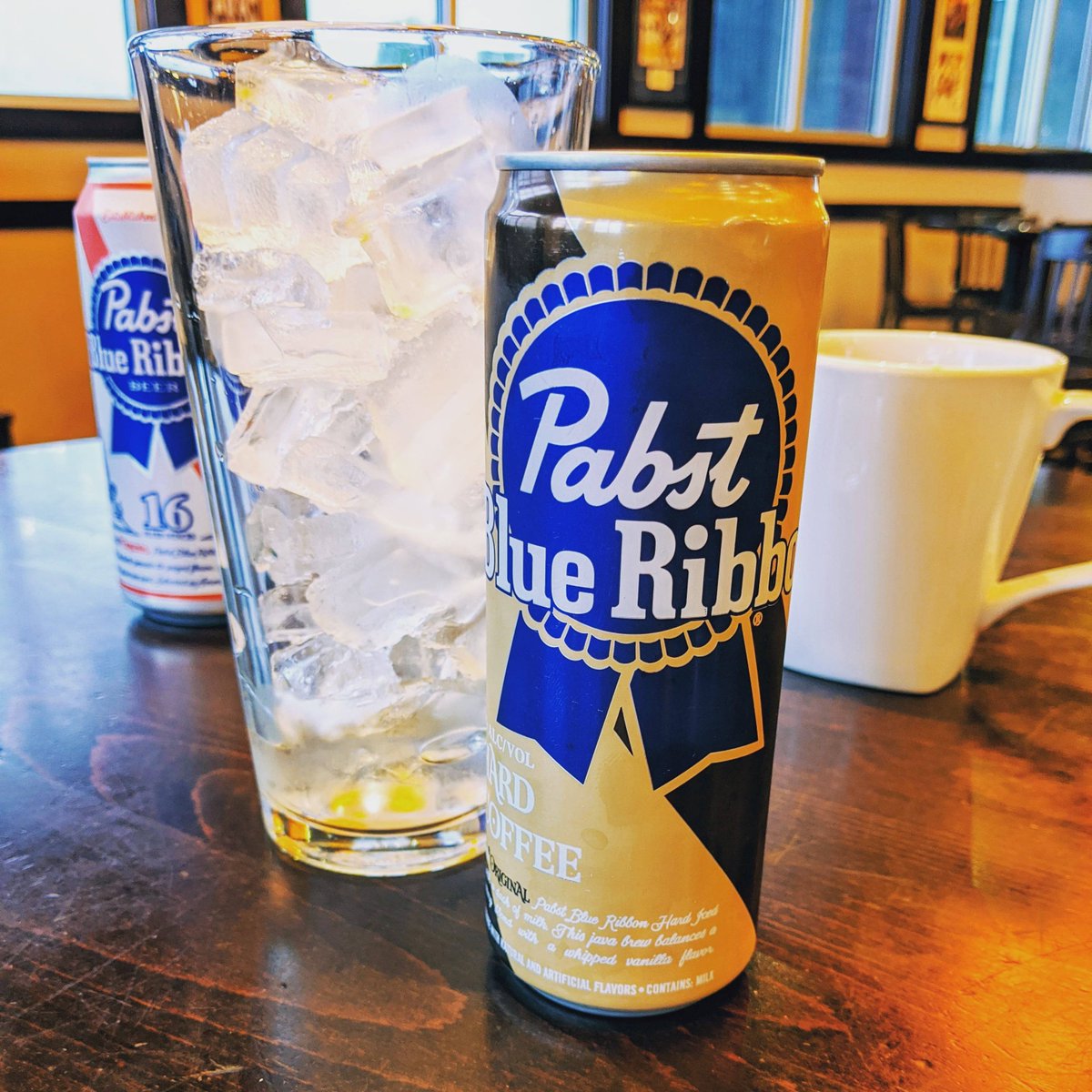 PlayersBarGril's tweet photo. $4 PBR Coffees on our patio? Yes Please! But hurry in, it's only until 3 pm. See you soon! 😎🌞 https://t.co/2qm7XOpDWF