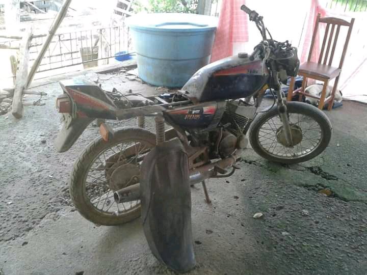 DanielQ21375082's tweet photo. Uma linda #rd135 em processo de restauração. Tá ficando incrível.
#moto2tempos
#rd135
#restauração https://t.co/5DrFGKoQ4g