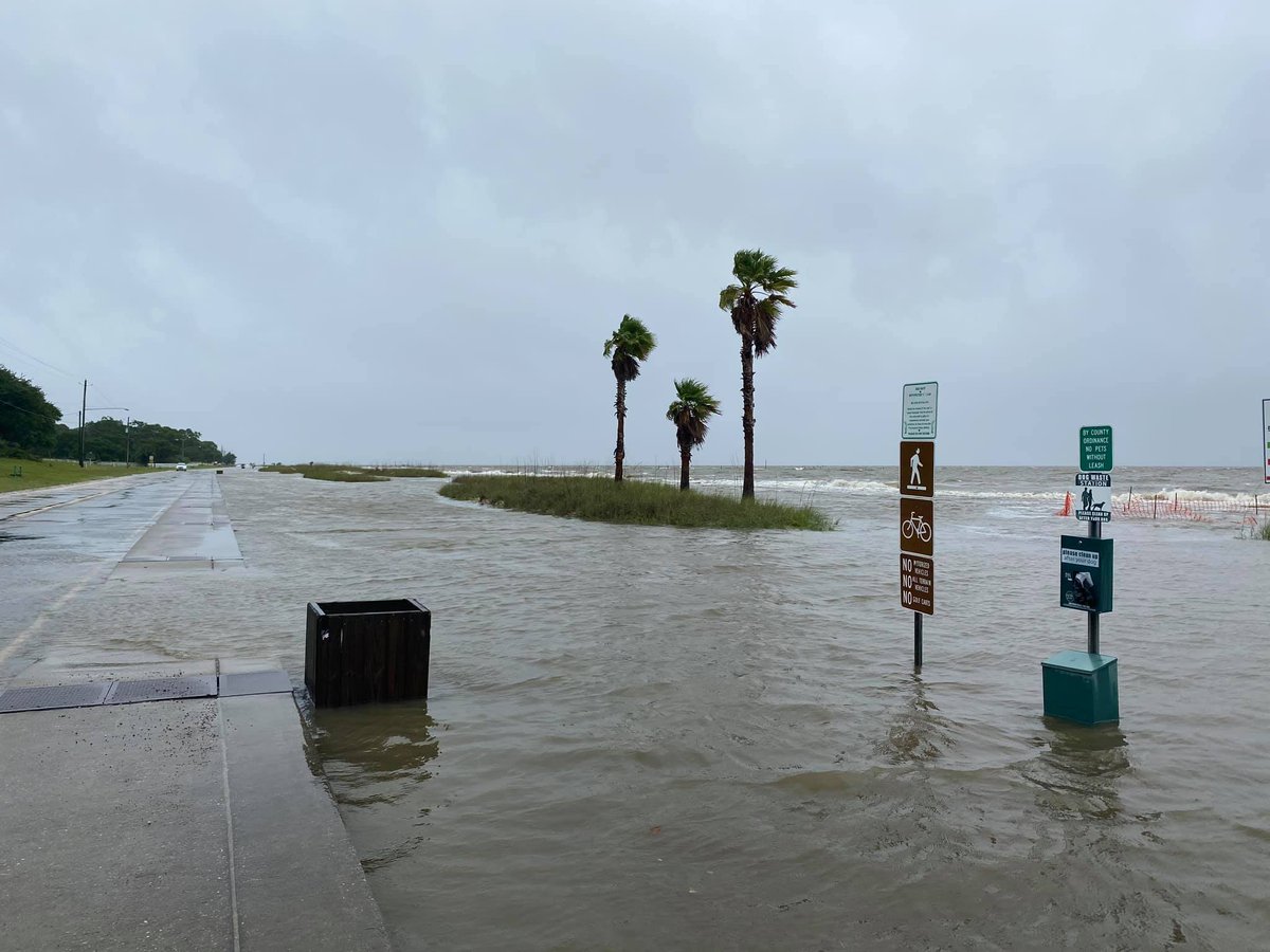 ChristanaK_WAPT's tweet photo. One of my friends is in Waveland, MS tracking #Cristobal.

@craig_shells 
🌊 Tropical Storm Cristobal approaching. The beach is almost completely underwater and the water rose over half a foot since I got there. #mswx https://t.co/RLFhpV8XYB