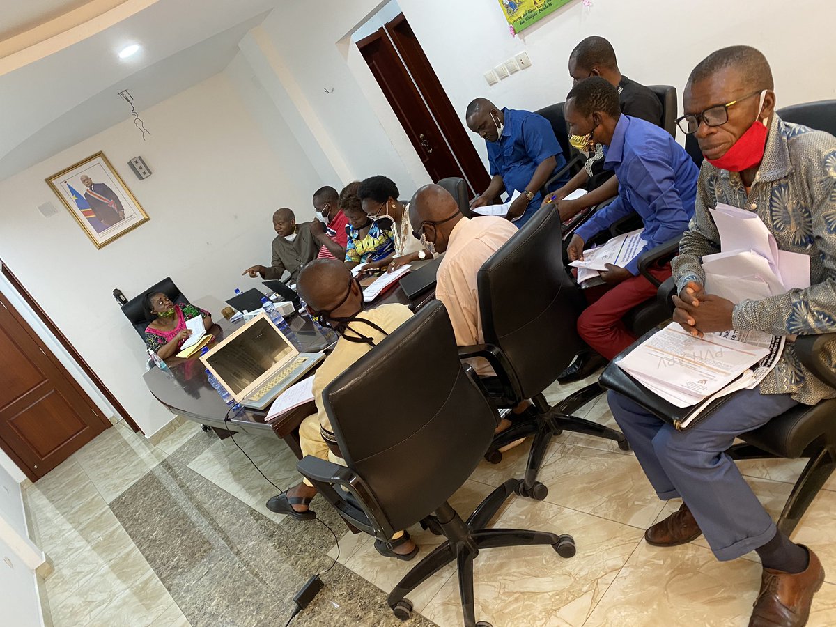 afiamama's tweet photo. Happening now #séance de travail projet #loi-organique sur les personnes handicapées,après l’examen au parlement.
Pour nous assurer que #besoins spécifiques #femmes&amp;filles handicapées soient prises en compte avec SE Irene Esambo 
#ParitéRDC
@MinAffSocPVH @AmbaFranceRDC @annytenga https://t.co/Qp4RcIojgw