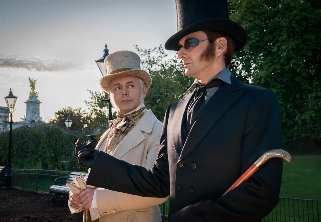 - DAY 14 -En + de ses grandes qualités,  #GoodOmens sur  @PrimeVideoFR propose non pas un mais deux de nos acteurs préférés : David Tennant et Michael Sheen ! Leur alchimie est réjouissante et sert à la perfection l'adaptation du roman de Pratchett et Gaiman  #31daychallenge