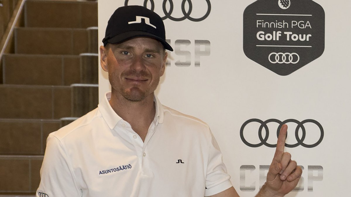 Five down with five to play – and a closing bogey?

Find out how one Finnish golfer won a pro event in crazy fashion on Sunday: bit.ly/2AdoD8t