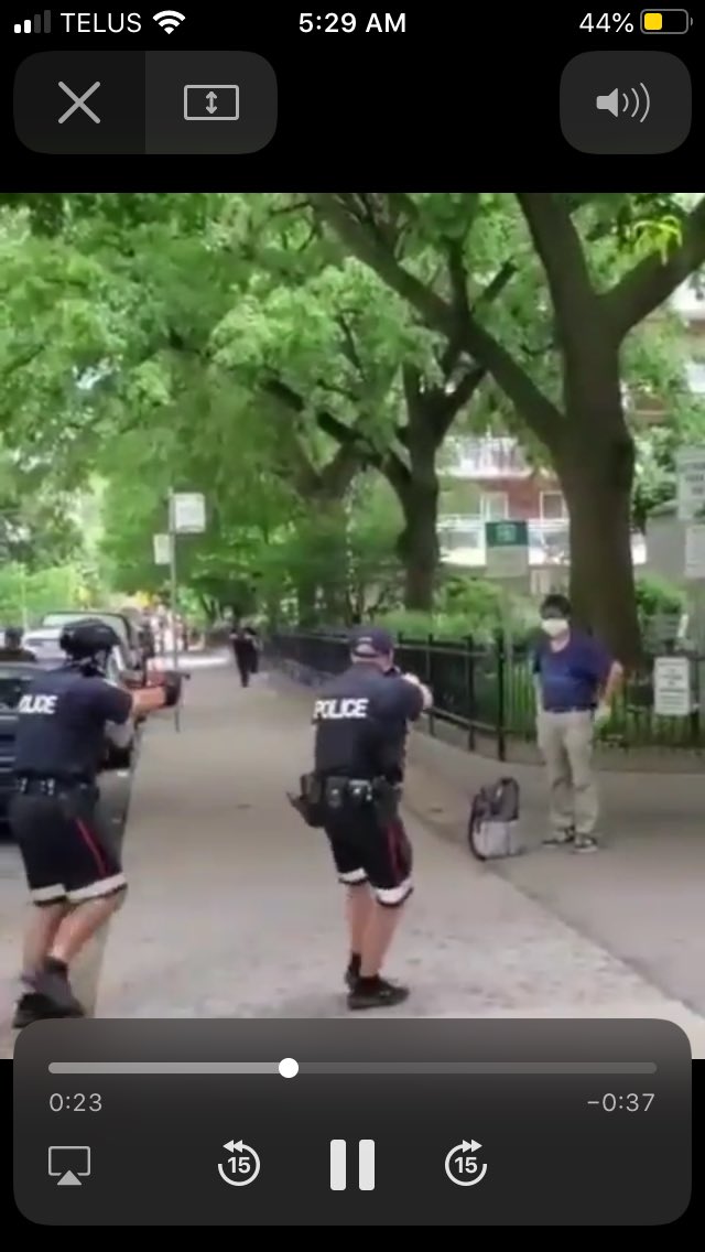 joe_warmington's tweet photo. Good work ⁦@TorontoPolice⁩ - a take down of a man at a machete at Saturday’s anti racism protest. Good thing they were not defunded. Watch for Column on toronto https://t.co/89uYPQm5rf https://t.co/CUhfflseko