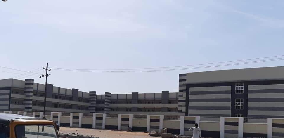 AderonkeW's tweet photo. This is a primary school in Borno, one of the 40 public schools in the state.

I pray for total healing of Borno and her people. https://t.co/pRqZNKtLCq