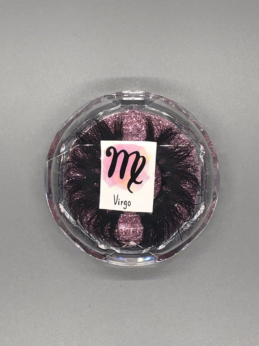 KissesbyKayJay's tweet photo. Our NEW &amp; BETTER lashes are here!!!! Check out our new styles of lashes ALL 25MM long. We will be delivering this whole week so get your lashes and lipgloss 💋#kissesbykayjay #KBKJ #blackowned #BlackOwnedBusiness #lashes #lipgloss #lips #eyes #eyelashes #lashes #repost #support https://t.co/tX8uUm9cXZ