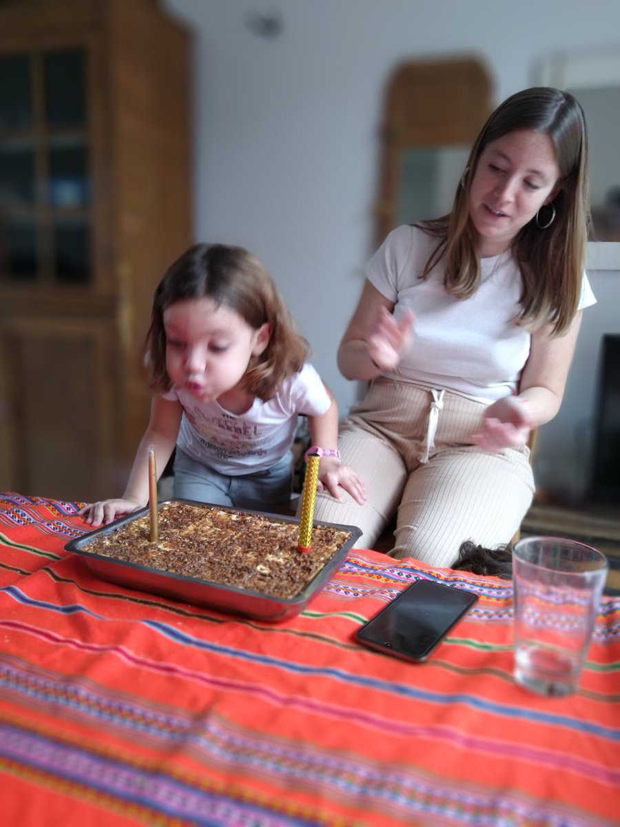 Todos somos Loli en un cumple que no es el tuyo

Feliz cumpleaños <a href="/aguslingua/">Agus Lingua</a> 🧡