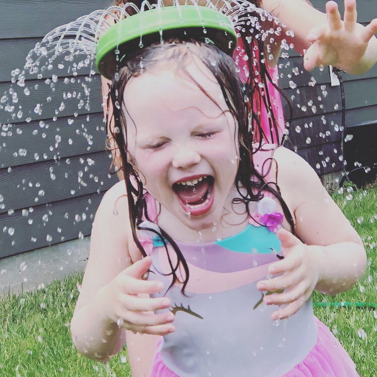 Living her best life ☀️💦💗 #itshot #SundayFunday