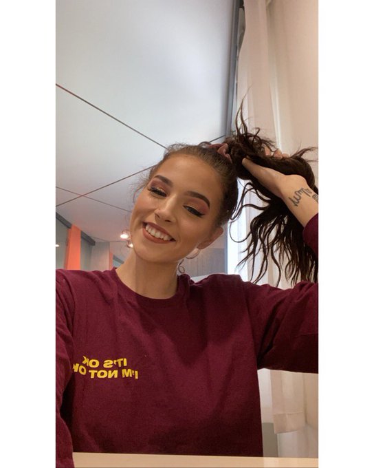 Sophia Lux 👸🏽✨📸 - 2 pic. Still love me 🥺? https://t.co/Hx59CVzTST