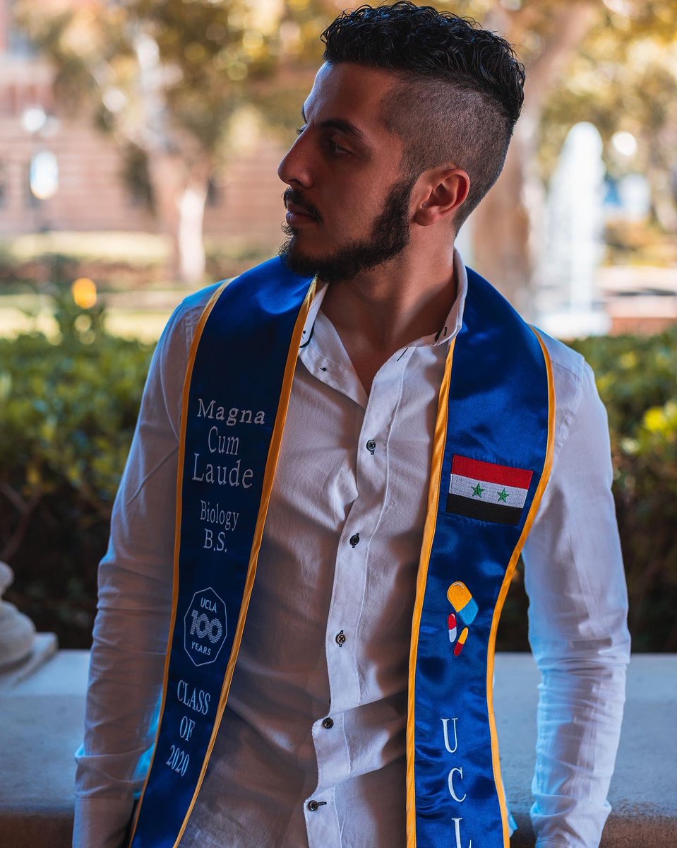 johnnydeeb97's tweet photo. Proud to say I made it 🎓 https://t.co/9FXK1NI8S7