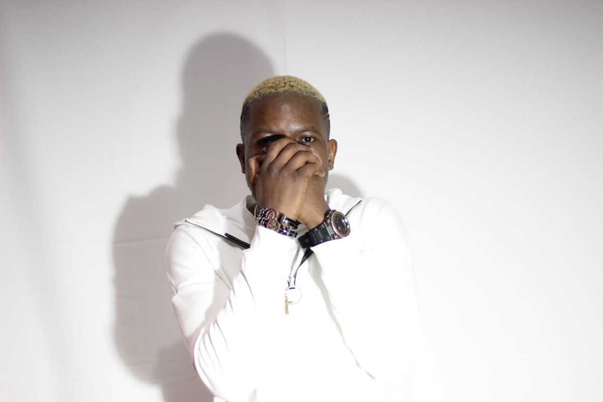 mkfatal01's tweet photo. #D1MuzkeyStudio shoot by #MrOne https://t.co/NMmNJOFsxj
