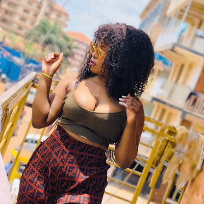 undreadedrasta's tweet photo. The rape things aside...... 
Kyi rapist ebeele clear yalabi 😔😋😋😋 https://t.co/aCU3k1y8SH