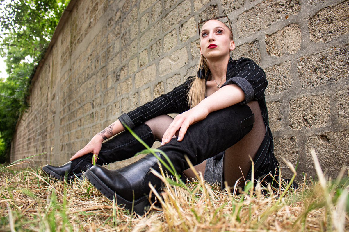 joe_C_Moi's tweet photo. Extrait shooting photo (2020)
Modèle : Léa

Appareil photo : Canon 700D
Réglage : Manuel
#photography #photo #photographer #shooting #shootingphoto #modelephoto #model #photonumerique #retoucher #ligthroom #femme https://t.co/EpQq4floG2
