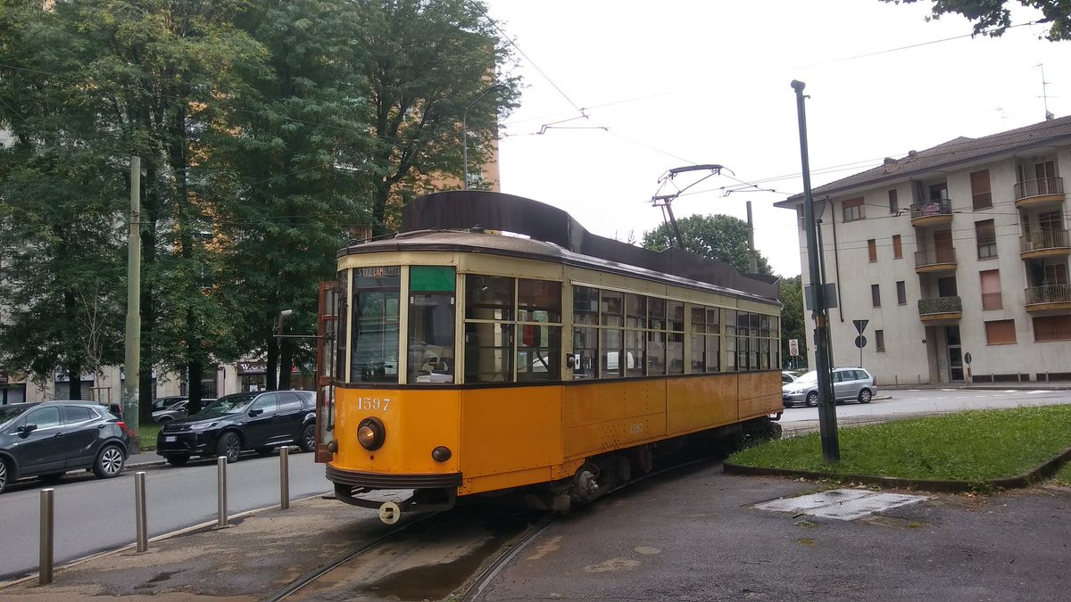 _wrzlbrnft_'s tweet photo. Nach dreieinhalb Monaten gab es heute erstmalig wieder Schienenstreckenneubereisungen. ๐ ๐ ๐ฎ๐น #Milano #Ventotto #PeterWitt https://t.co/PQq5mBX0mB