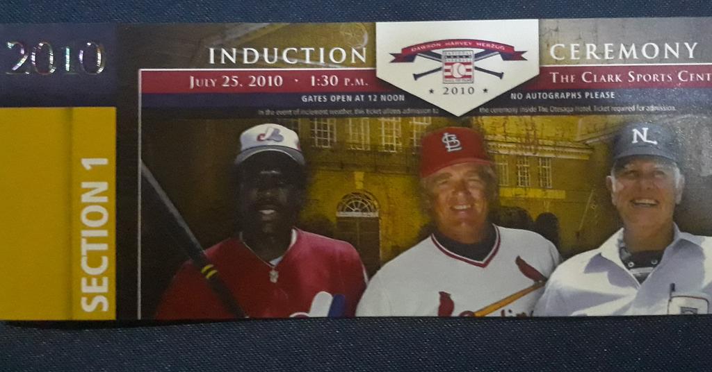 Un recuerdito... <a href="/baseballhall/">National Baseball Hall of Fame and Museum ⚾</a>