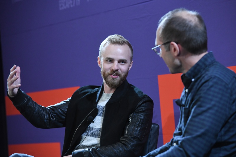 [VIDEO 🎥] <a href="/save_spoons/">spoons (@spoons@hachyderm.io)</a>, <a href="/LightStepHQ/">Lightstep is now ServiceNow Cloud Observability</a> &amp; <a href="/thmsmlr/">Thomas Millar</a>, <a href="/stitchfix/">Stitch Fix</a> rap about how #microservices-based architectures can negatively impact developer effectiveness. (@EthanJJackson also talked about this!)

#Cloud #EscapeConf #MultiCloud

youtu.be/GUYp4I72bcs