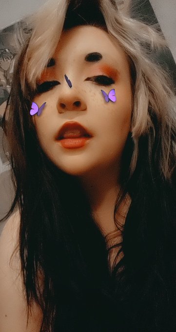 Did you know I have a private Snapchat for purchase where you can chat with me and see daily life/lewd<a href="/tag/camgirl"class="tags"><span>#camgirl</span></a><a href="/tag/nsfw"class="tags"><span>#nsfw</span></a><a href="/tag/chaturbate"class="tags"><span>#chaturbate</span></a>