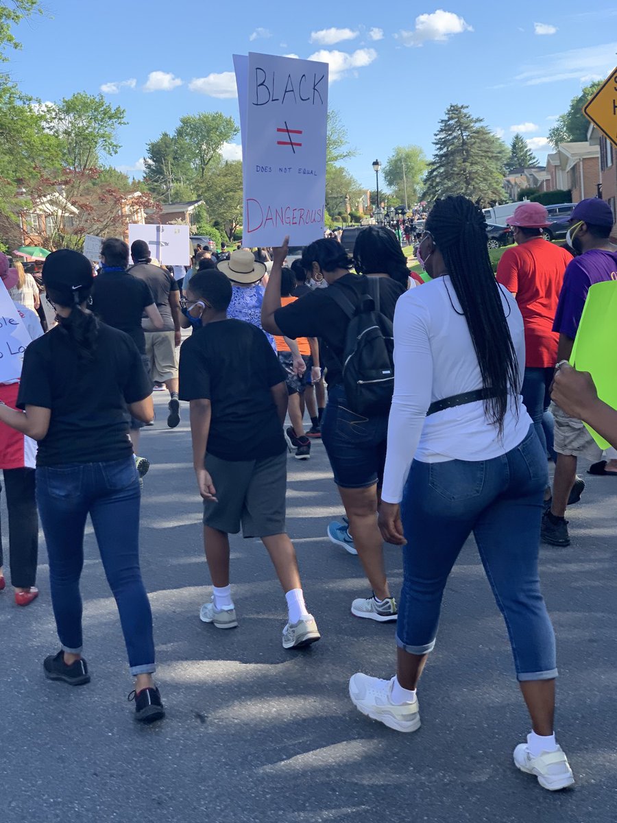darryl_dr5's tweet photo. Today in Randallstown, my son and I joined hundreds of residents to march peacefully against racial injustice and to listen to our youth leaders and elected officials speak about necessary change and action. https://t.co/LH4tpkH18u