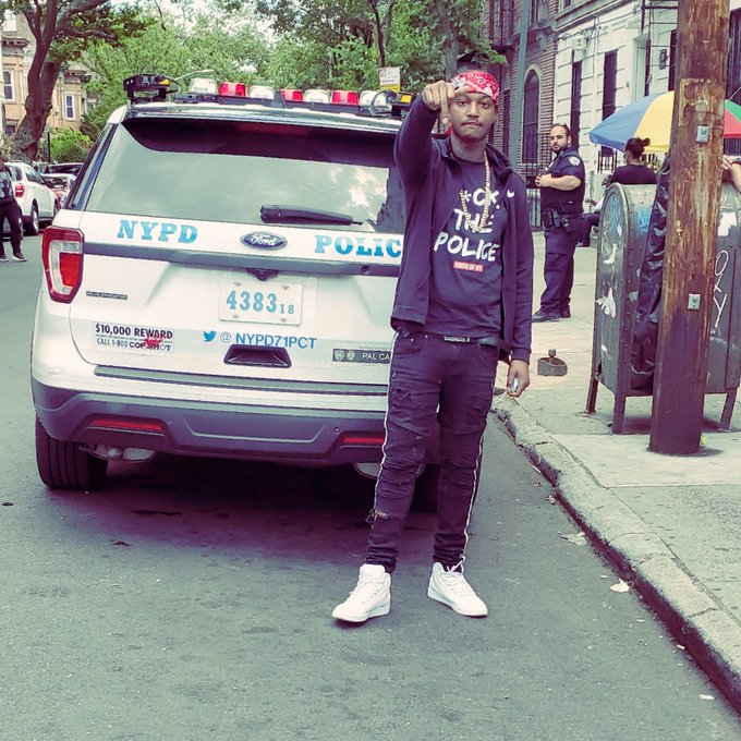 Guess who's baxk? 😈 I'm Tired of havin faith in a system that kontinue to fail me! #Rebellion  #fuckthepolice<a href="/tag/newyork"class="tags"><span>#newyork</span></a><a href="/tag/black"class="tags"><span>#black</span></a><a href="/tag/white"class="tags"><span>#white</span></a><a href="/tag/brooklyn"class="tags"><span>#brooklyn</span></a><a href="/tag/takeaction"class="tags"><span>#takeaction</span></a><a href="/tag/fuckthepolice"class="tags"><span>#fuckthepolice</span></a>