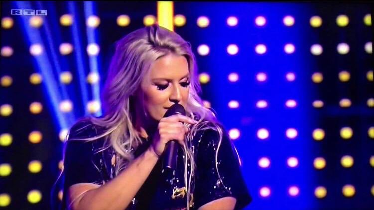 <a href="/cascada_music/">Cascada</a> @ ULTIMATIVE CHARTSHOW🎉
<a href="/akf_anne/">Anne 👩🏻‍🎓🧬</a> and I took the time to created a recap of the whole show. Have fun watching! We translated everything, so everyone is able to understand this. It was so lovely to watch our fave on TV again!❤️ 

⏭ instagram.com/tv/CBJc-JEK53Q…