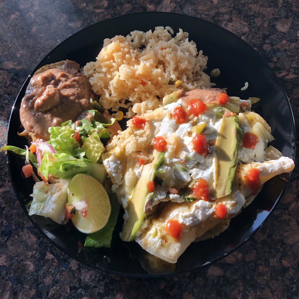 TENOCH makes some delicious #enchiladas! Order from their regular menu, or take advantage of their special offerings, including barbacoa, carnitas, or alambre by the kilo, and taco or fajita fixings for a group. 
#eatlocal #shoplocal #StClairWest #mexicanfood