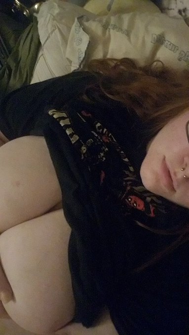 Just got Only Fans! You can subscribe noww https://t.co/O7dd4gQzjO https://t.co/YWavH7NV4r