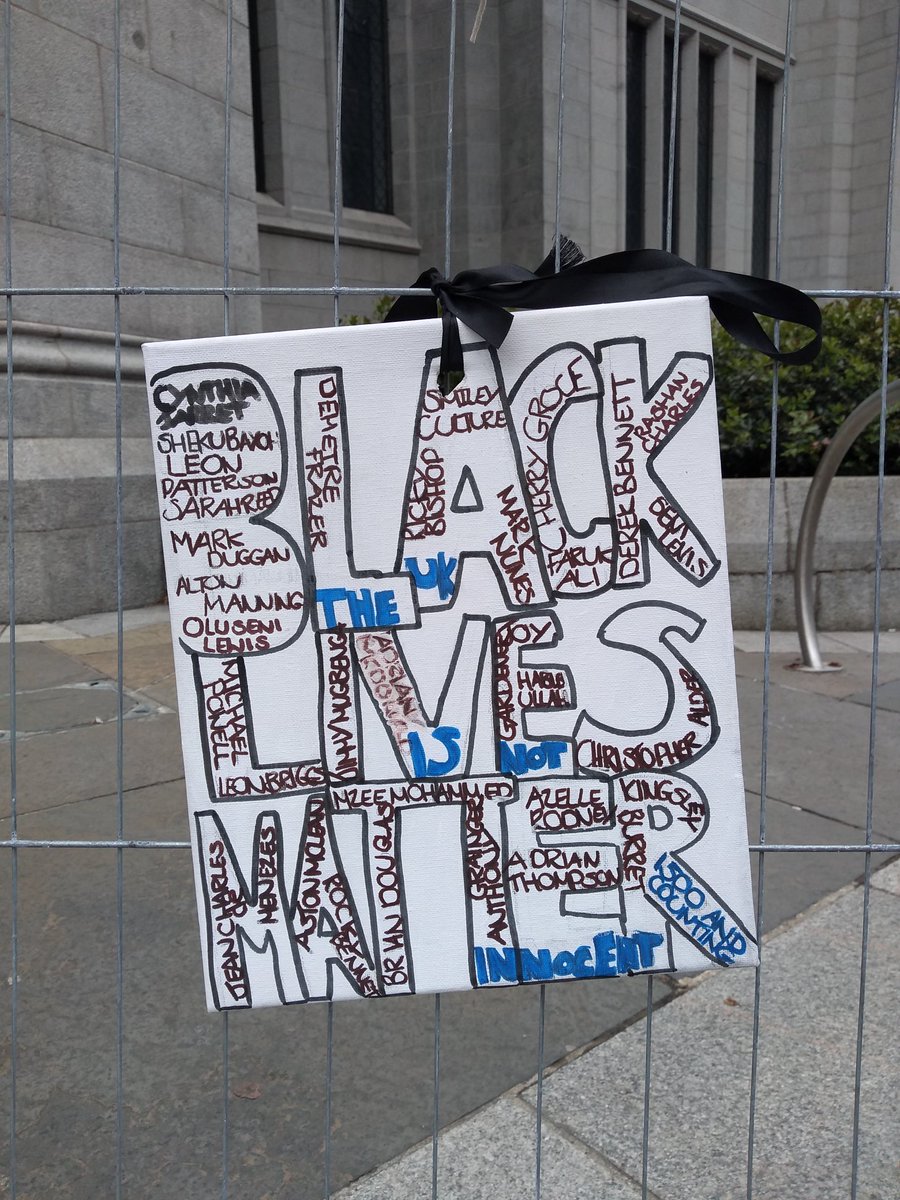 michaeljtox's tweet photo. #Aberdeen 🏴 #PosterProtest 😷 today at #MarischalCollege in support of #BlackLivesMatter, remembering #GeorgeFloyd, protesting against #PoliceBrutality,
#RacialInjustice & #inequality. https://t.co/s8Ej2jZMWu