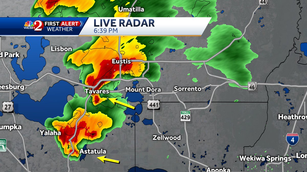 TMainolfiWESH's tweet photo. Watching two strong storms over Lake county near #Eustis and #Astatula. Stay with @WESH for updates. #WESHwx https://t.co/EnrV6Es4Pr