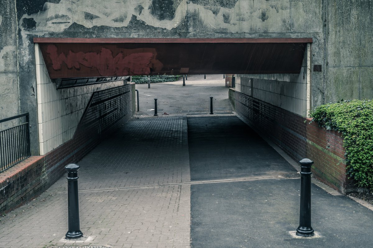 [THREAD]  #photooftheday 7th June 2020: Underpass https://sw1a0aa.pics/2020/06/07/underpass/
