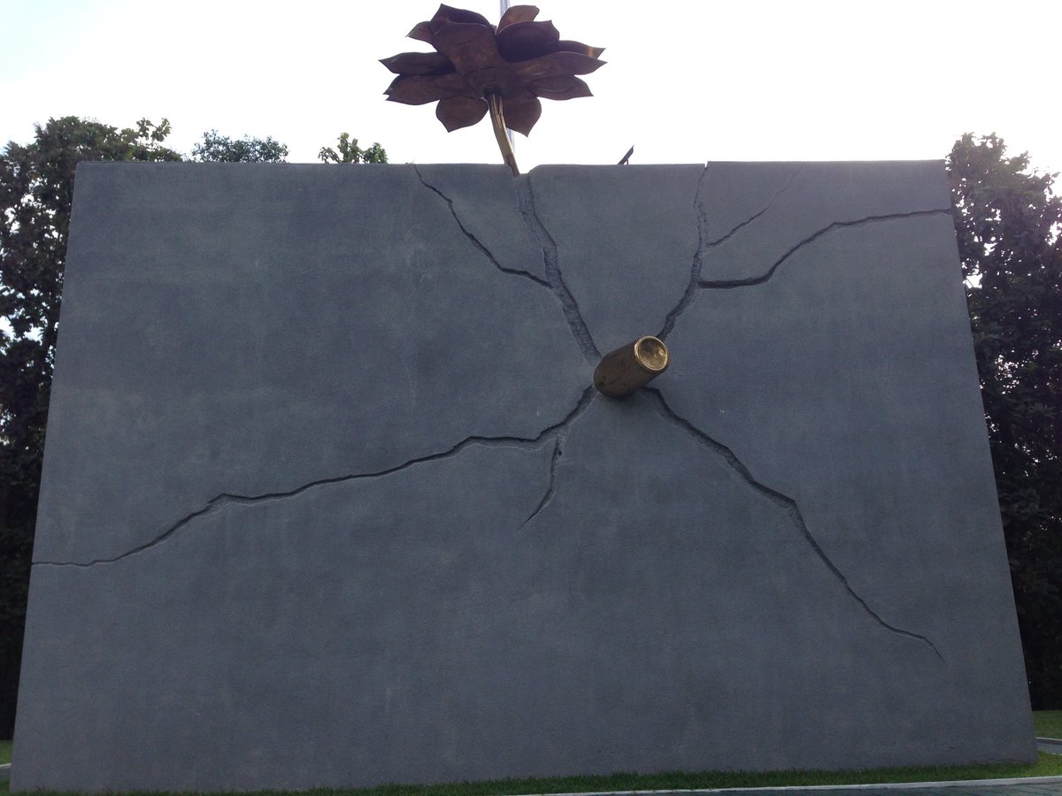 In Kilinochchi town, this monstrosity of a victory monument. The local council decided to dismantle it a few years back but it wasn’t allowed