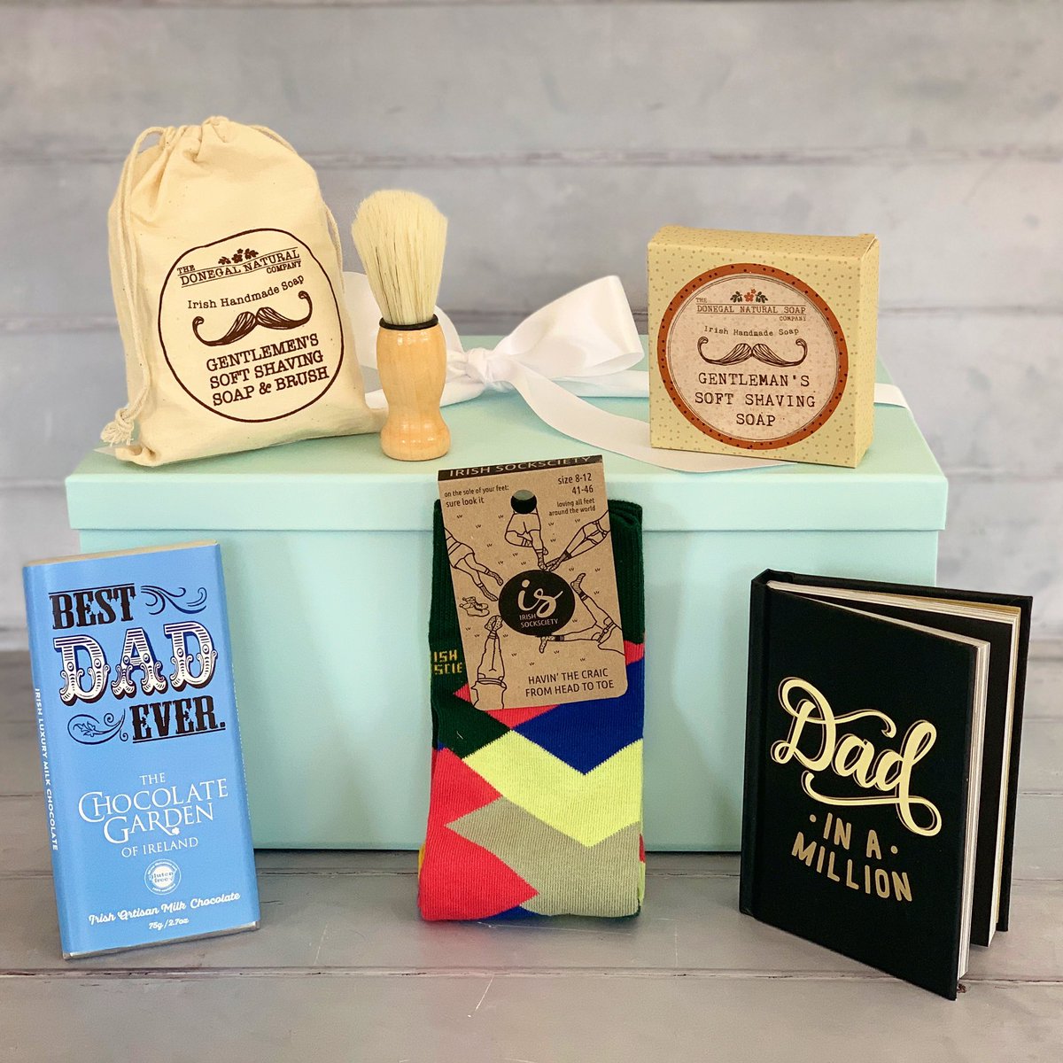 basketcasedotie's tweet photo. We’ve teamed up with some small Irish Businesses to celebrate one of the most important people in your life this Father’s Day.Head to https://t.co/KS4rqsCxBo for more information or to purchase. #fathersday #fathersdaygifts #giftideas https://t.co/Uxl4yJSuMp
