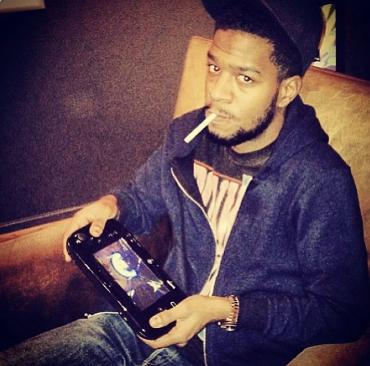 JustinWZRD's tweet photo. . @KidCudi but as you keep scrolling his smile gets bigger: A Thread https://t.co/maJR8e6U5D