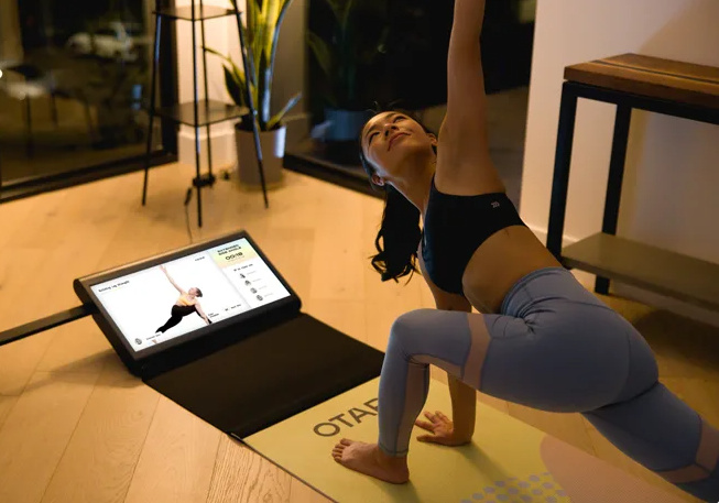 HubGizmo's tweet photo. OTARI: THE WORLD'S MOST INTERACTIVE WORKOUT MAT | Gizmo Hub
➤ Buy Otari Here - https://t.co/iWnu7YPHOs
➤ Watch Video - https://t.co/ykKlpb5zNP
#otari #otarimat #workout #workoutmat #interactive #ai #artificialintelligence #indiegogo #crowdfunding #yoga #gym #health #fitness https://t.co/7xk9KBpbaC