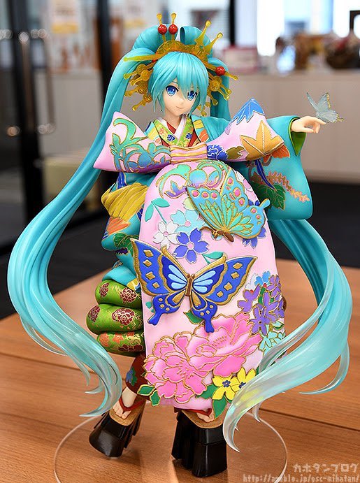 グッスマより初音ミク超歌舞伎花街詞合鏡のフィギュアが届く Togetter グッスマより初音ミク超歌舞伎花街詞合鏡のフィギュアが届く Togetter