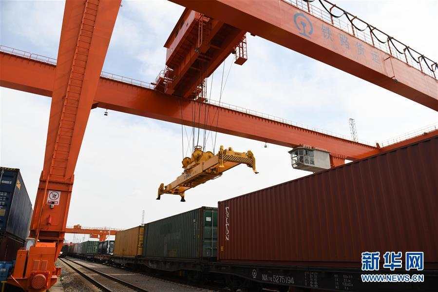 A freight train left #Hefei, east China's Anhui Province, Saturday, heading for Tilburg in the #Netherlands for the first time.

The train, carrying 82 TEUs of cargo, will travel around 15 days before arriving at the destination.