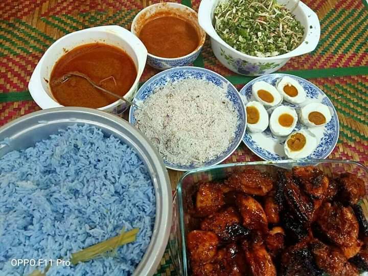 budak_kelate007's tweet image. RESEPI NASI KERABU SAMBAL TUMIS.
m.facebook.com/story.php?stor…
#NasiKerabu
#SambalTumis
#DuniaMasakan
#DuniaResepi
#DuniaMakanan
#BukuResepi
#resepi
#selera
#MakananTradisi