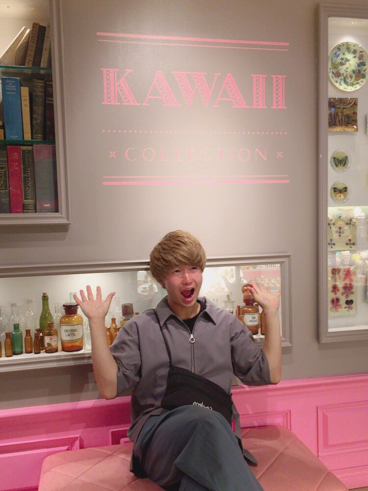 violets_vio's tweet photo. 【幹部紹介　副代表・男キャプ】

コミュ力ピカイチ🌟しゅんのえげつないスパイクで負傷者多数☺️🚑

①大澤竣　経済・経営
②レフト
③千葉県
④先輩後輩関係なく全員でワイワイ楽しめるとこ
⑤大好き❤
⑥サー費かかんないし迷ってるならバイオ入っとけば間違いなしよ！
誰でも大歓迎！ https://t.co/ejnAfmTbC7