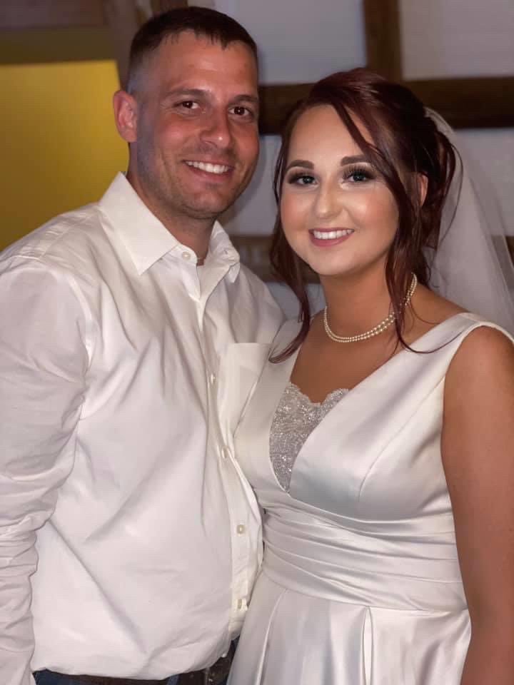 BriaMayne's tweet image. -Can’t believe I finally got to marry my best friend.. ❤️ #UntilWereGray #MsToMrs