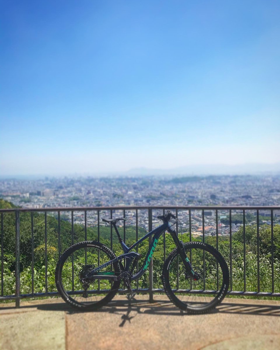 How76YxxyM8jf4G's tweet image. みるみる夏に
なりよります😅😅ww
#jetcycle #konabikes #process153 #konabikeshop #この後開店 #お休みじゃないのよ