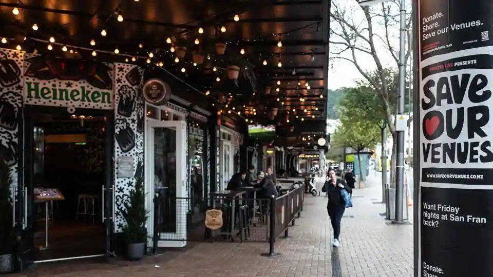 New Zealand eliminates #Covid19 with zero active cases reported

hindustantimes.com/world-news/new…