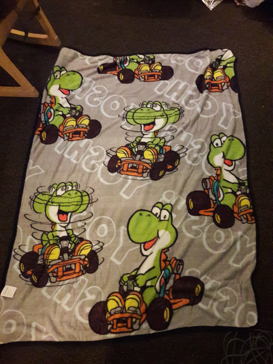 GFanactic911's tweet photo. I went to Target just planning on getting food and I found some Yoshi bedding with a bit of Mario Kart. Very cool and cute.๐โคโค๐๐๐ I bought the plush throw & the pillow. #Yoshi #Target #Bedding #Cute #MarioKart #Pillows #Blankets #NYLB #Sequin More on #Instagram. https://t.co/uxLoc4rWCN