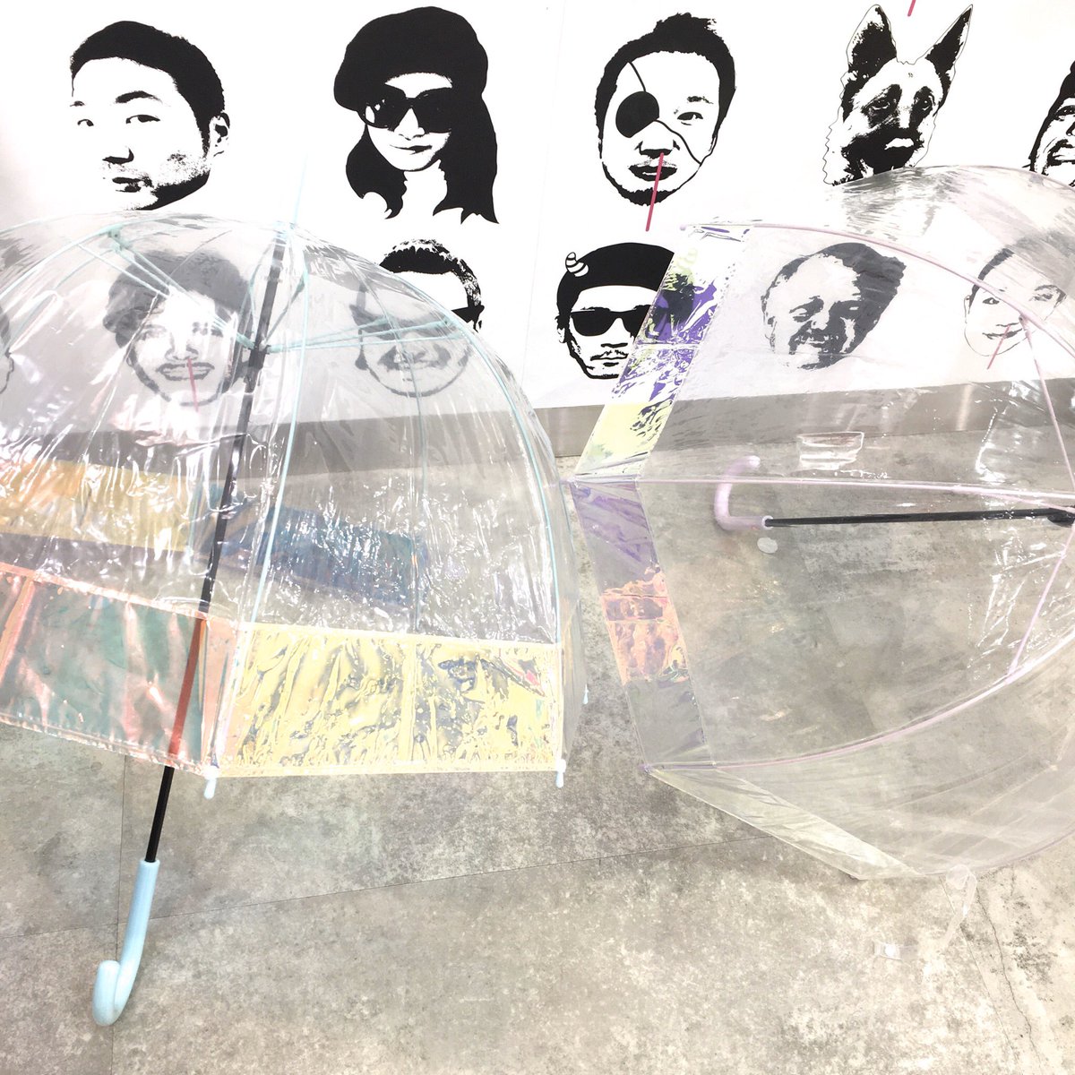 Asoko Zakka Store Rain Item 6月に入って 少しずつ雨の匂いがしてきました こちらの傘はドーム型になっているので 頭がすっぽり隠て濡れにくくなっています かわいいかつ 実用的なアイテムです オーロラドーム型傘 税込0円 ドーム型