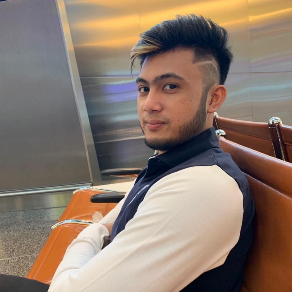 phaqatar's tweet photo. Hi CJ! Grabe varsity jock, ang sarap lang. 🤤 https://t.co/h5584pp7UY