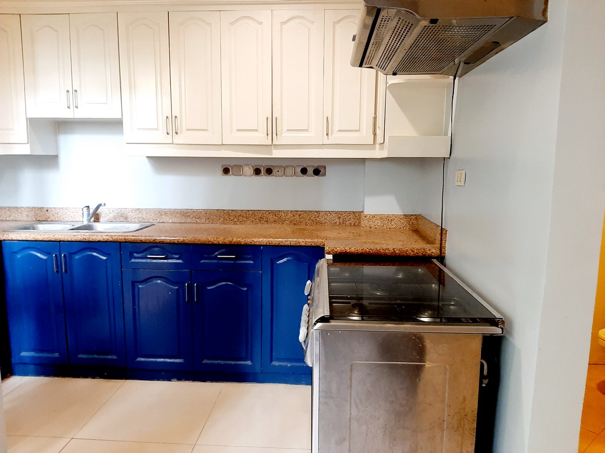 macrealtyservic's tweet photo. TOWNHOUSE FOR RENT IN BANILAD, CEBU CITY

Near Banilad Town Center
Lot Area: 77 sqm
Floor Area: 188 sqm
Lease Rate: 60,000/month
Minimum Lease: 1 year
Security deposit: 2months
Advance: 2months
Semi-Furnished
Bedrooms: 3
Toilet: 3
Garage: 1

contact:
pscebu8@gmail.com
09209229894 https://t.co/Hri4SUK9Ch
