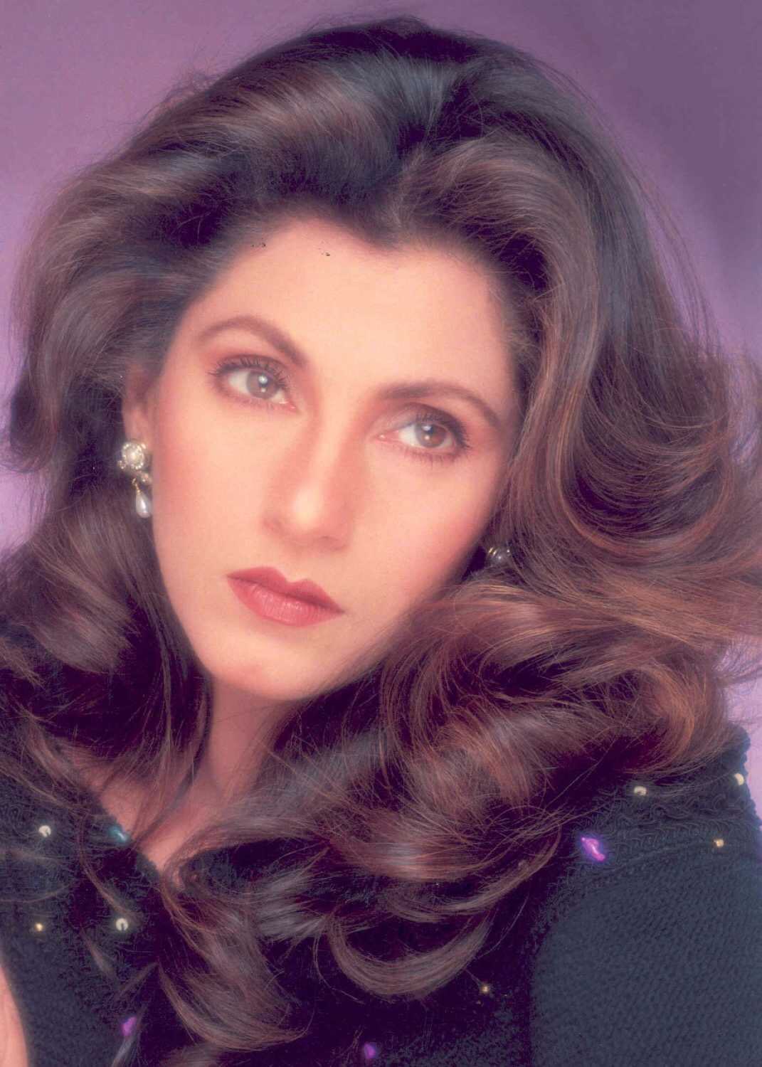 Graceful and gorgeous. Elegant and effervescent. There are a million ways to define Dimple Kapadia. Happy birthday! 