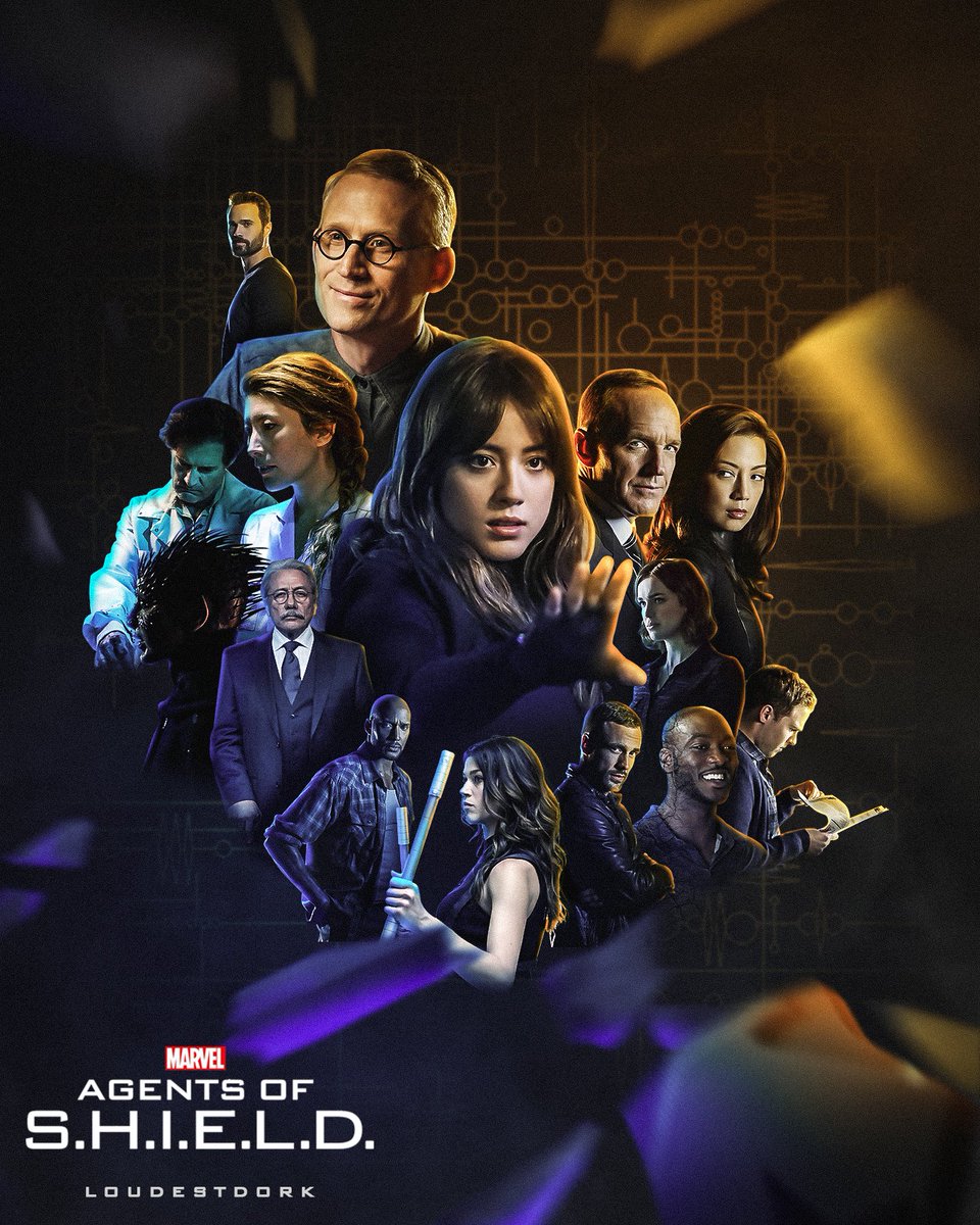 Then the revelation: Skye is not just "Skye"... she is Daisy Johnson. And the Inhumans joined the mix. EMOTIONS!Oh, and we wanna talk about that "Melinda" episode? Breathtaking and heartbreaking. If she wasn't already in s1, Agent May became easily my fav character in s2.