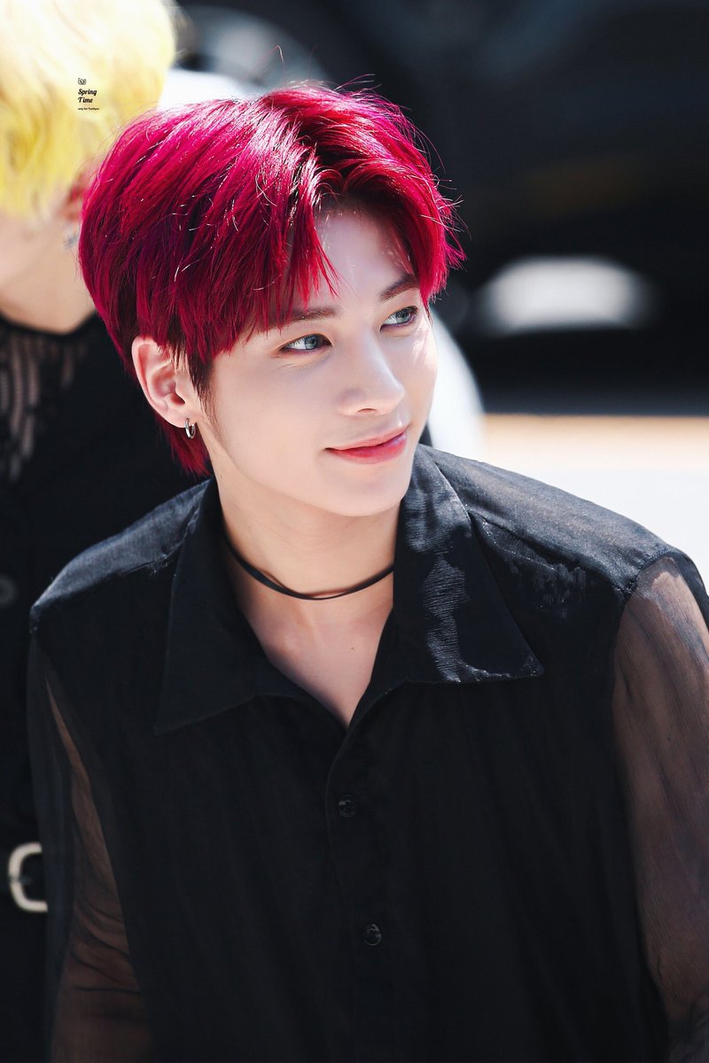 AISHITAEGYU's tweet photo. you are my sunshine, my only sunshine
you make me happy when skies are gray 🍒 https://t.co/WEMrmf2bxA