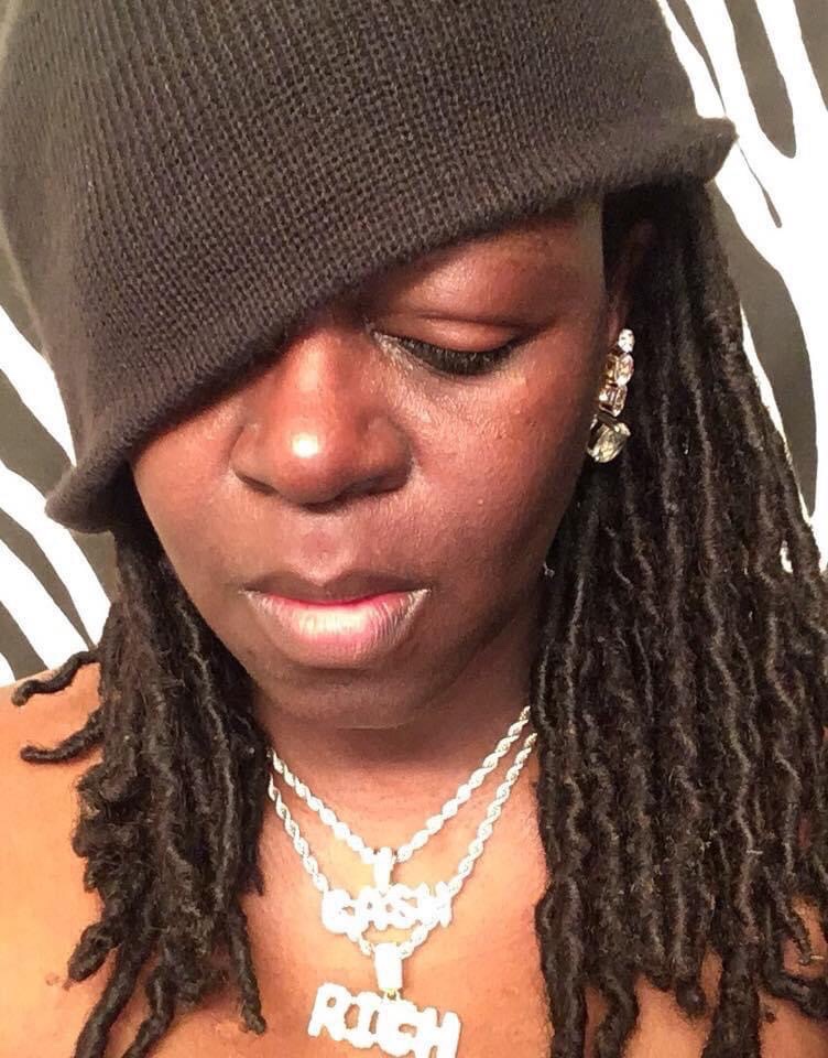 RaquelTravisBr3's tweet photo. If you haven’t “NOTICE” Raquel is a (Natural) “BLACK” woman that doesn’t “WEAR” makeup. Pretty Black. https://t.co/ywaNfQ4mpa